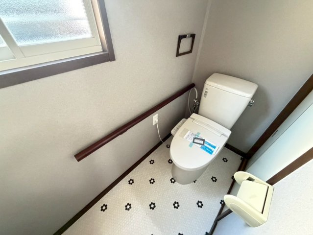 和歌山市粟・中古戸建・115654のトイレ