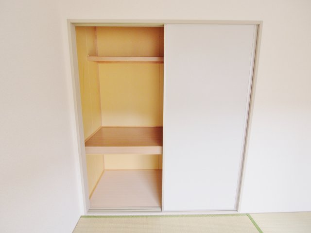 セジュール重本　B棟の収納