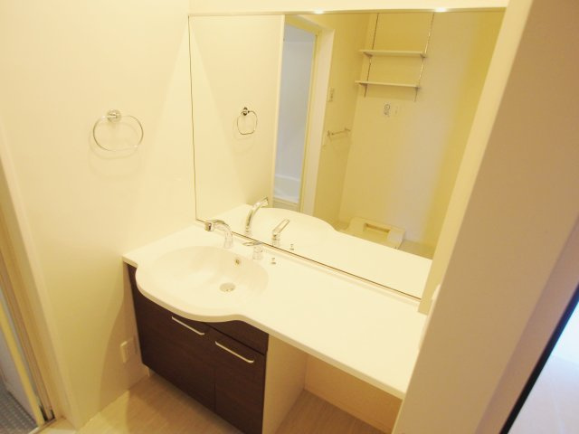 D-room上影　A棟の独立洗面台