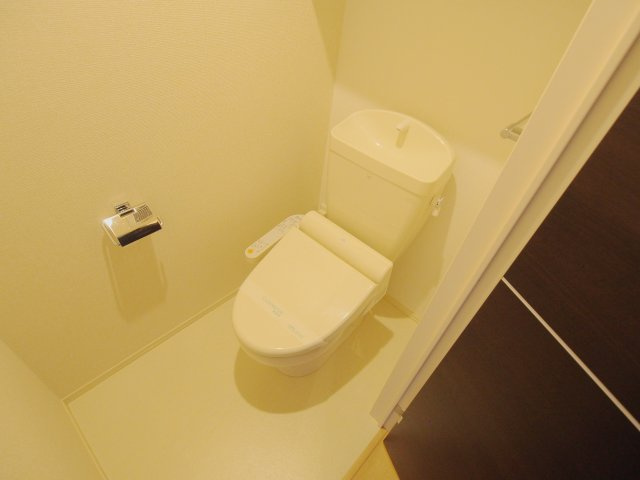 D-room上影　A棟のトイレ