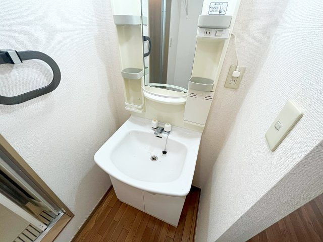 ブルーハイツの洗面所