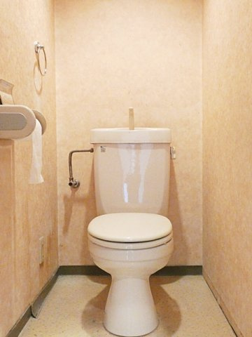 レージュ神ノ倉のトイレ|落ち着いた色調のトイレです