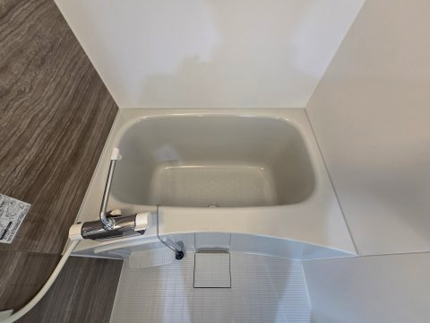 調布市下石原２丁目のアパートの浴室