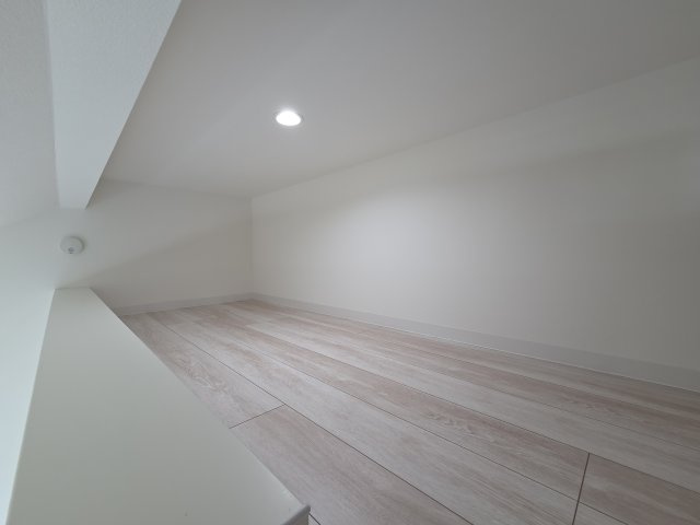 調布市下石原２丁目のアパートの寝室|ロフト