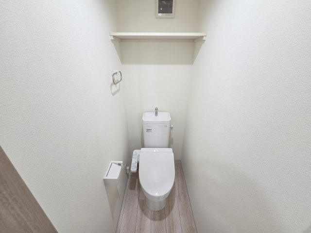 調布市下石原２丁目のアパートのトイレ