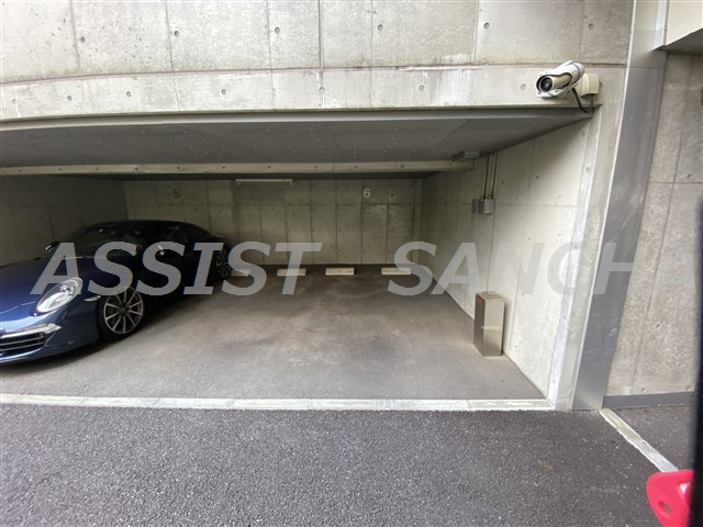 ユニテラス三軒茶屋の駐車場|空き無し