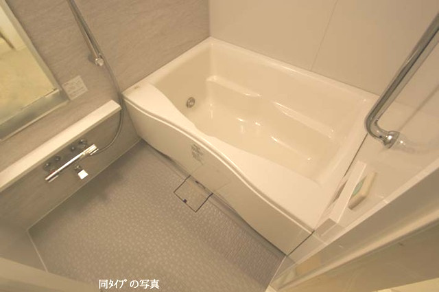 ユニテラス三軒茶屋の浴室