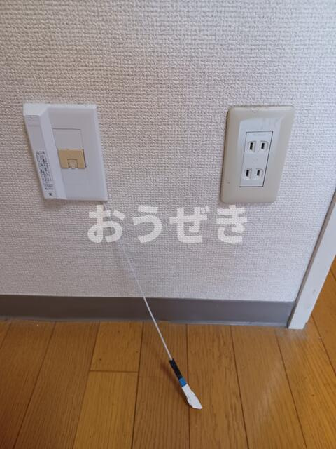 ベルメゾン横浜の設備|残置物：光コンセント（退去前）
