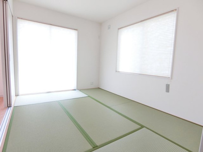【内観：施工例】 | 新築　リーブルガーデン鴨方町六条院中　全2棟 | 同仕様和室