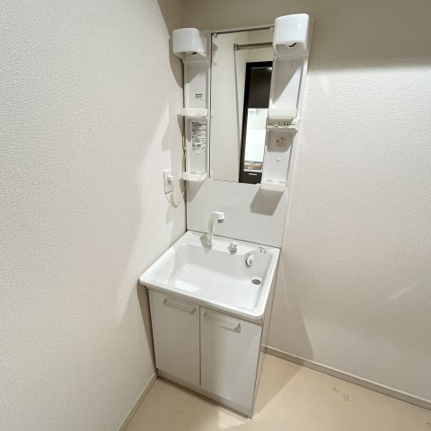 シャンブレット中島の洗面所