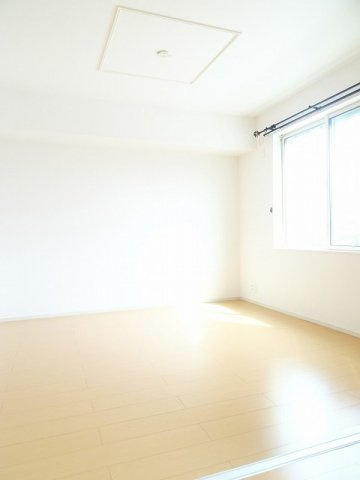 ウィステリアタウン　Ⅸの内装|きれいな内装です