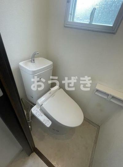 片倉台団地　１７号棟　２０２号室のトイレ