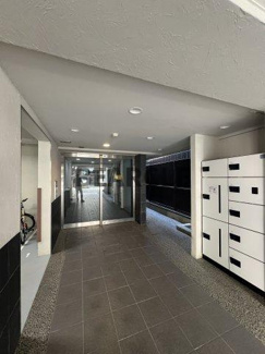 【ロビー】 | ジュネス木駒 | 建物の内部です