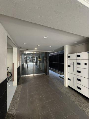 【ロビー】 | ジュネス木駒 | 建物の内部です