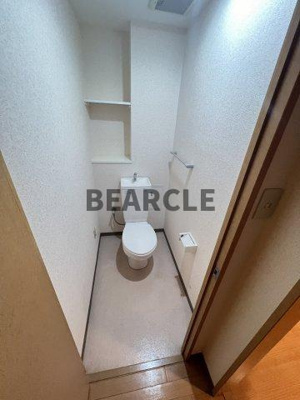 【トイレ】 | ジュネス木駒 | ゆったりとした空間のトイレです