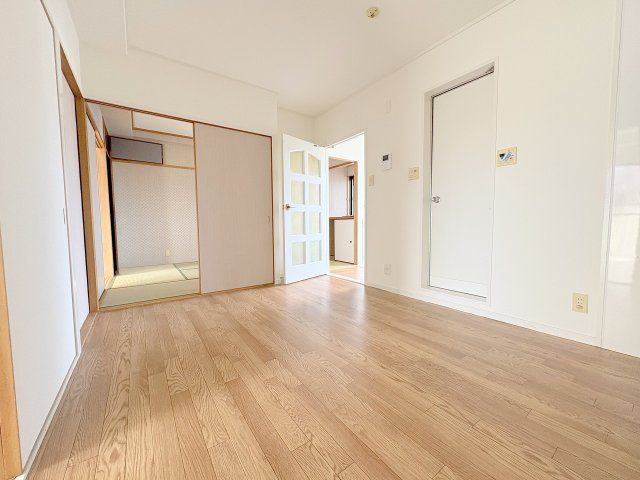 マンション摂陽の居間・リビング