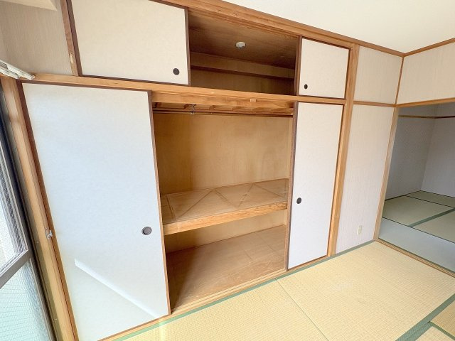 マンション摂陽の収納
