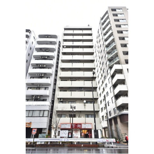 キャッスルマンション青葉台の内装|明るい室内です