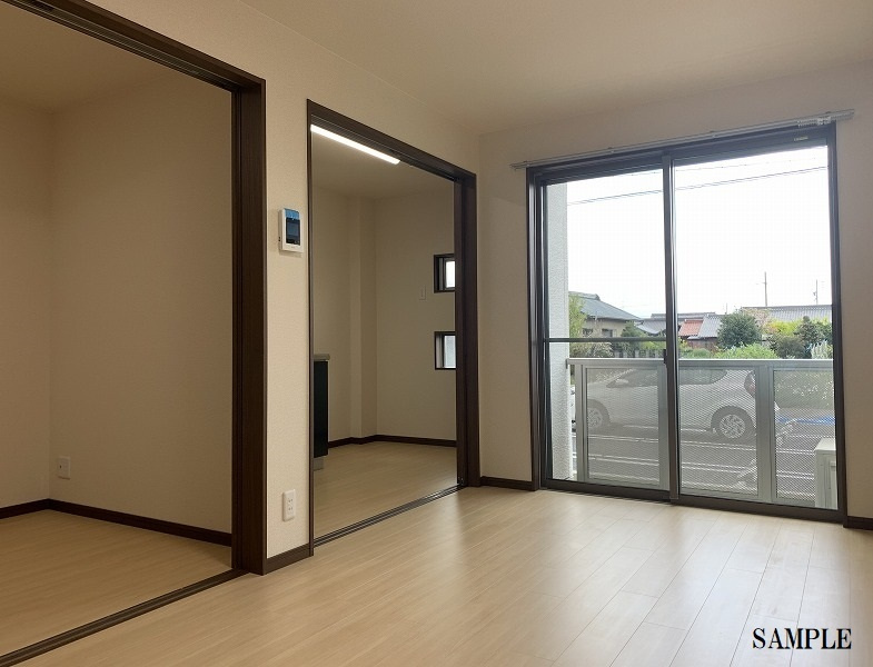 Maison Est Nuageの居間・リビング