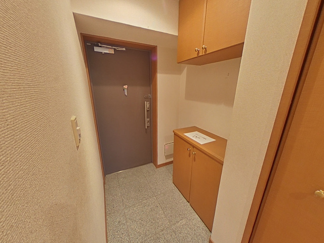 【玄関】 | サントノーレ岡山東
