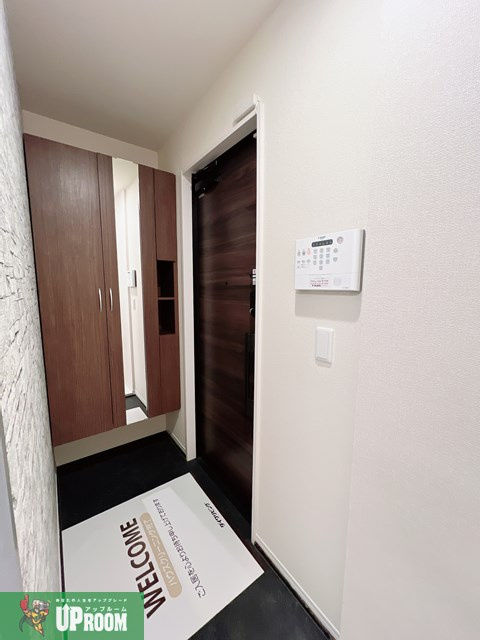 サンテラス与八杁の玄関