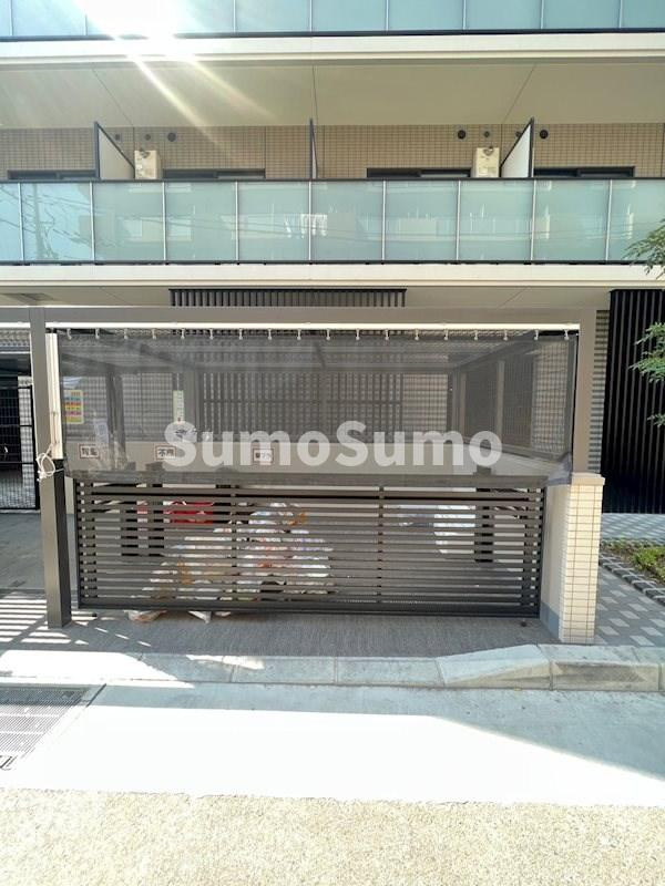 レジュールアッシュ神戸ハーバーランドの外観