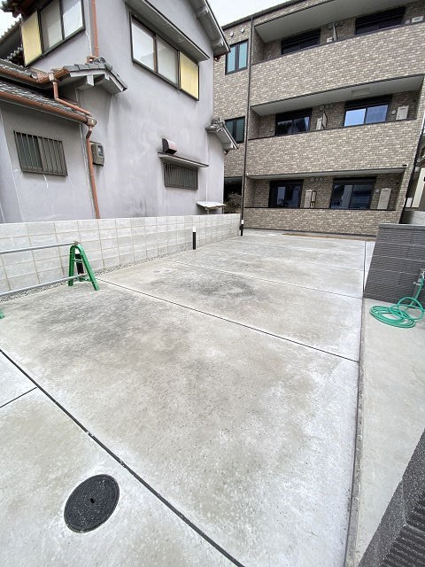 モレス・ヴィラ塚口の外観