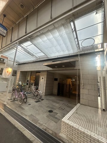 プレシオ甲子園口の外観