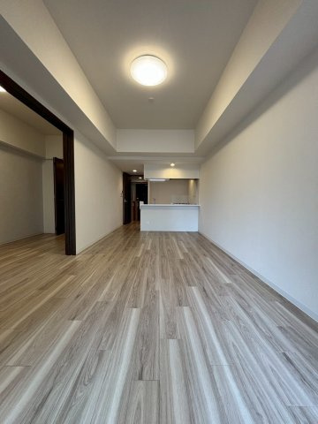プレサンス新町ウィズジョイの居間・リビング