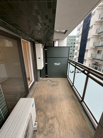 プレサンス新町ウィズジョイのバルコニー