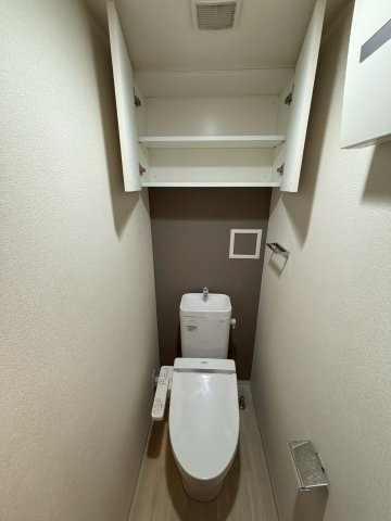 プレサンス新町ウィズジョイのトイレ