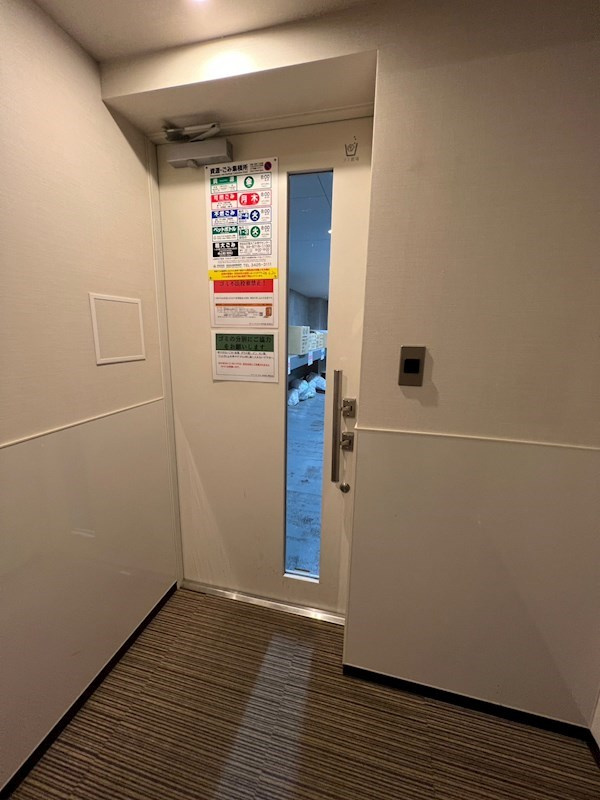 ザ・パークハビオ三軒茶屋のロビー