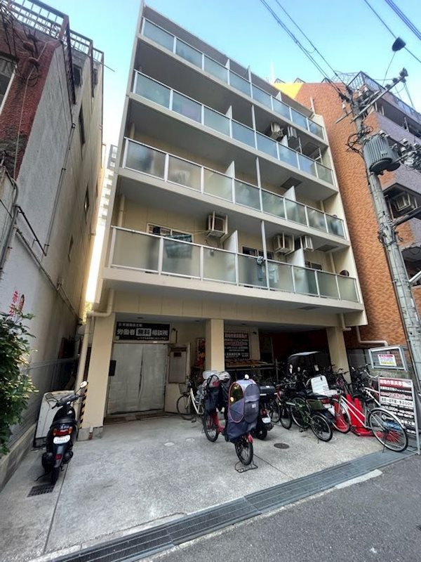 トシヤマンションの外観