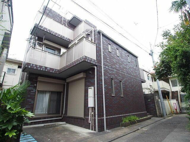 パル・レイスリーの外観