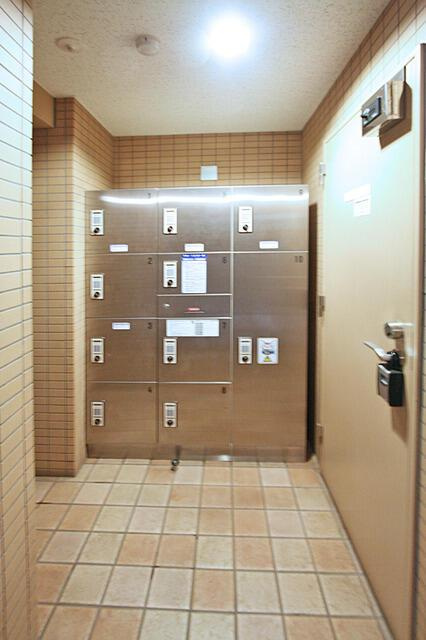 ビイルーム自由が丘のその他|宅配ボックス完備