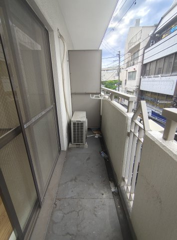 サンコート住吉駅前のバルコニー