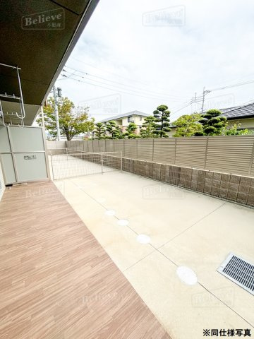ステラガーデンのバルコニー|陽当たり良好なテラスです♪