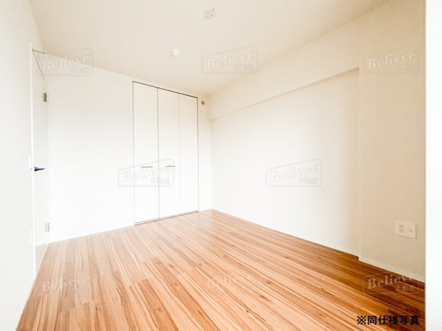 ステラガーデンの寝室|クローゼット付の寝室です☆