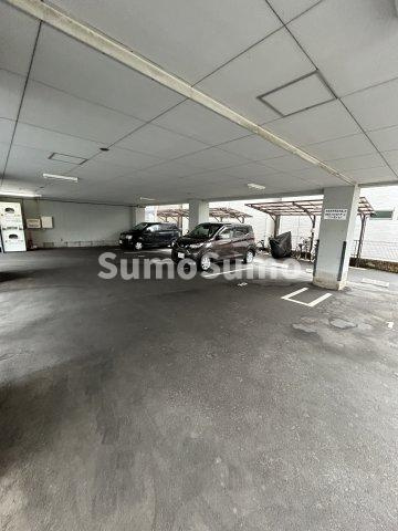 ディムス北城内の駐車場|駐車場です
