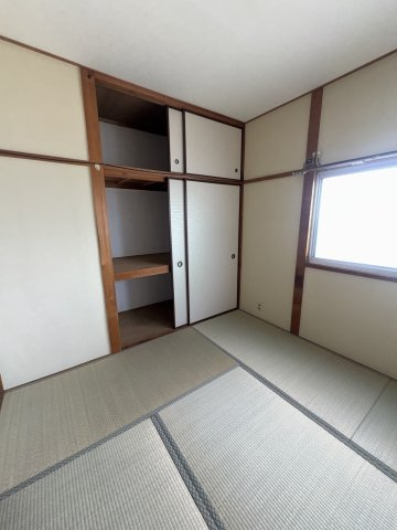 西山町戸建の和室