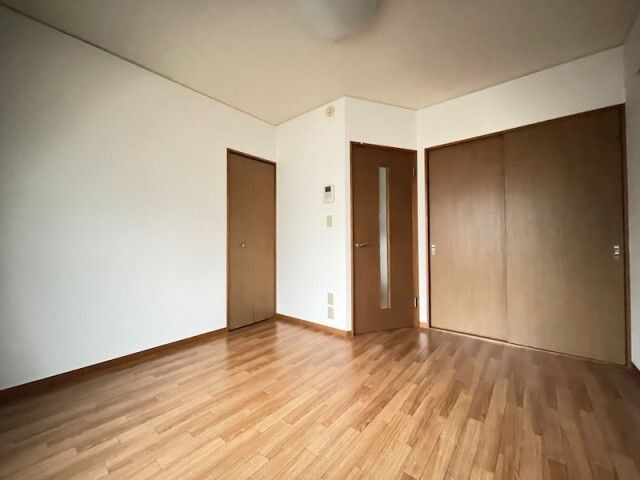 OKU HOUSEの居間・リビング