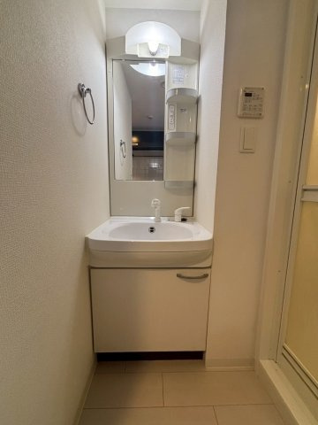 ララプレイスOSAKA WEST PRIMEの洗面所