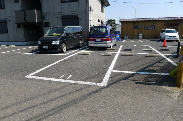 リッシェルⅡのその他共用部分|駐車場