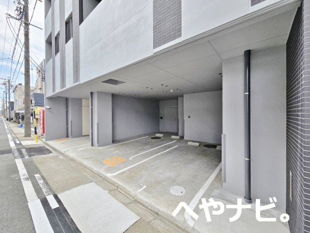 【駐車場】 | VERITAS SHIRAKANE | ★駐車場