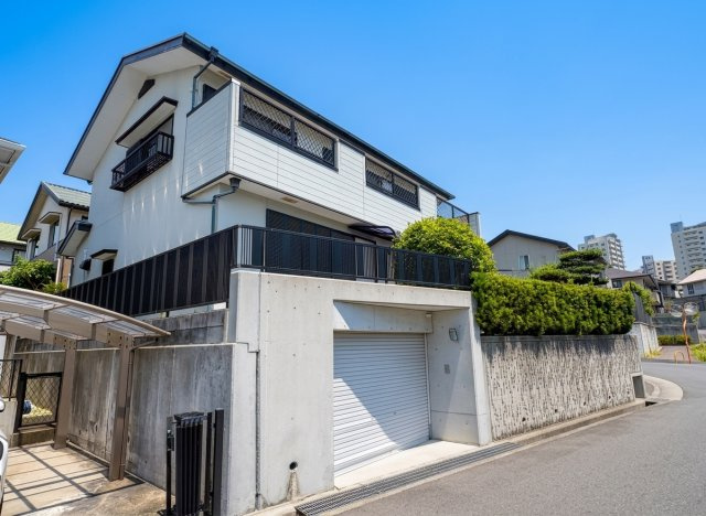 和泉市いぶき野2丁目戸建の外観