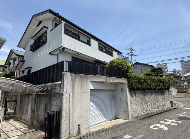 和泉市いぶき野2丁目戸建の外観