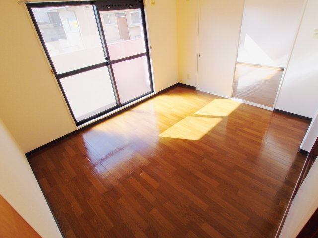 ファミールアキの子供部屋
