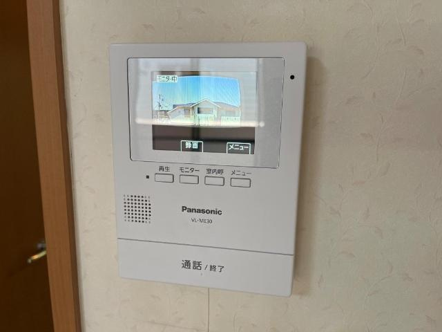 リバーサイドレジデンスのセキュリティ|カメラ付インターホン