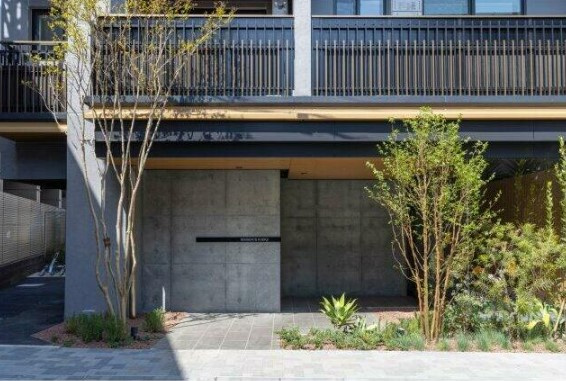 【エントランス】 | RESIDENCE　KOENJI