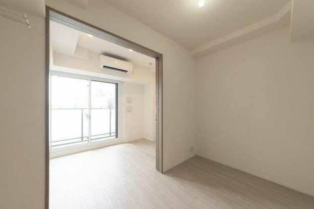【居間・リビング】 | RESIDENCE　KOENJI | 6.4帖のきれいなDK。